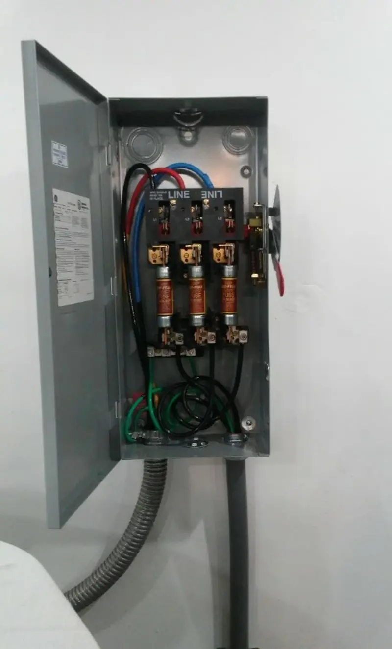 Three-phase disconnect switch installed for Electrical Wiring & Rewiring in Schoharie